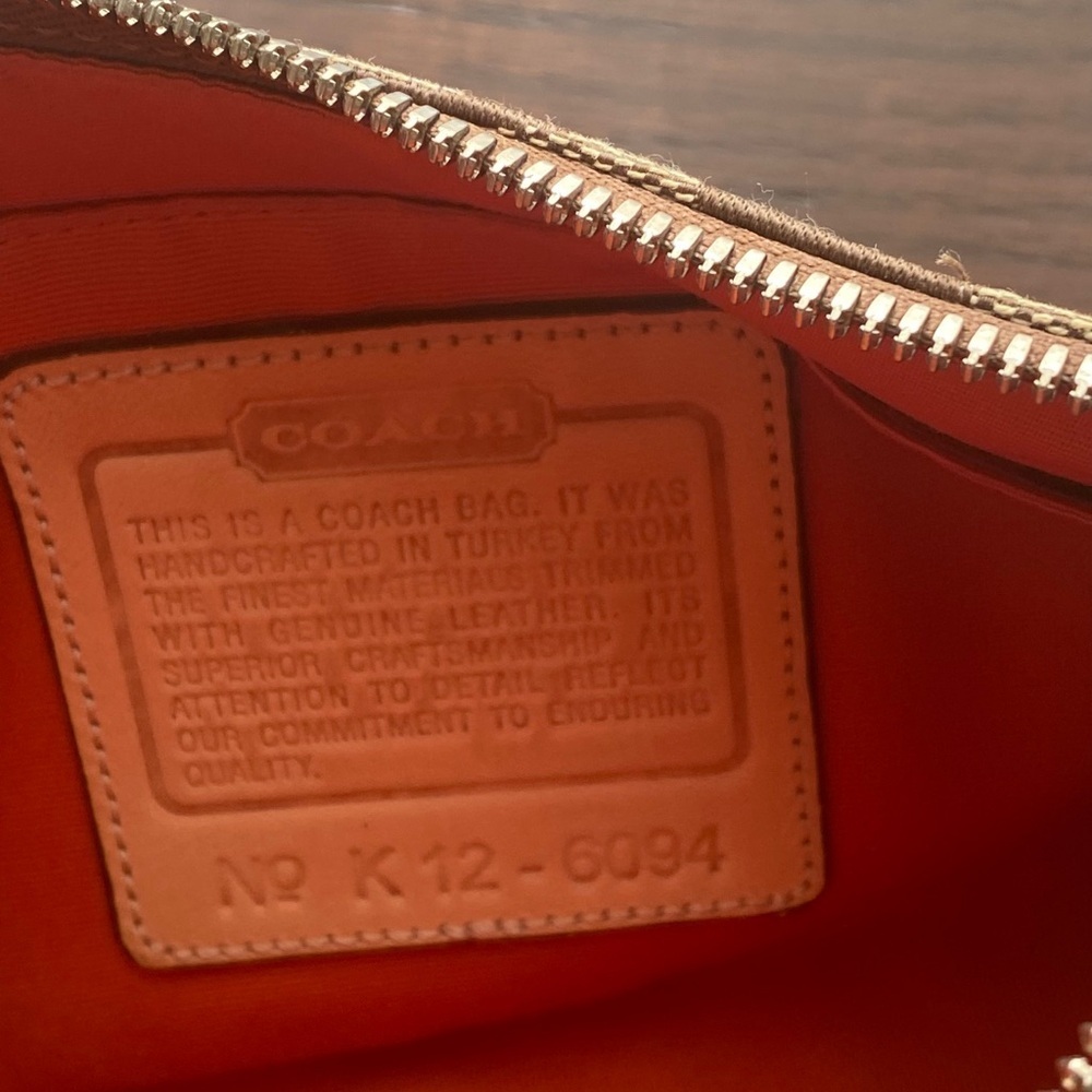 Coach Demi Bag, with COA - Picture 9 of 9